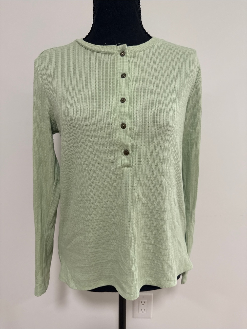 3 for $25 G.H. Bass & Co. Ribbed Henley Long Sleeve Top Seafoam Green Mint XS